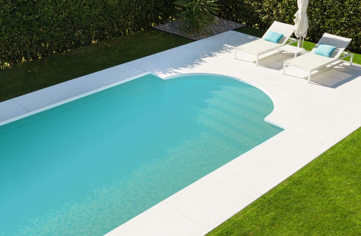 Pourquoi l'eau de ma piscine est-elle trouble ?