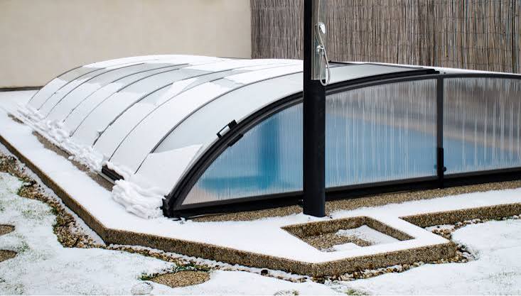 Les étapes pour réussir la mise en hivernage de sa piscine